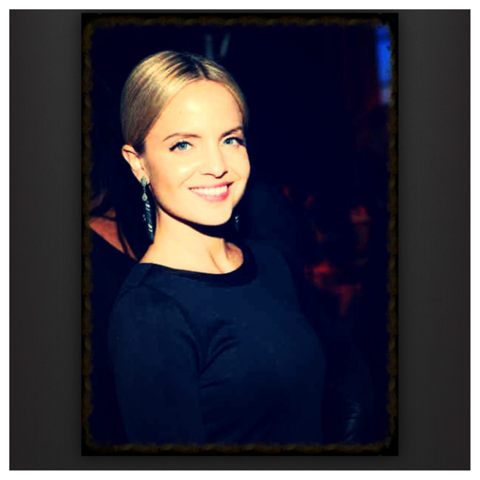 Ms. Spotlight Interview: Mena Suvari