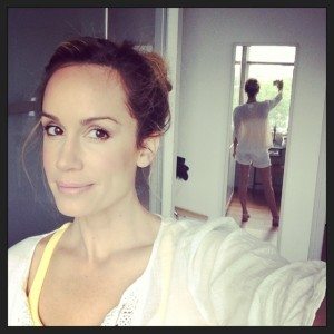 #3 White Yoga Selfie